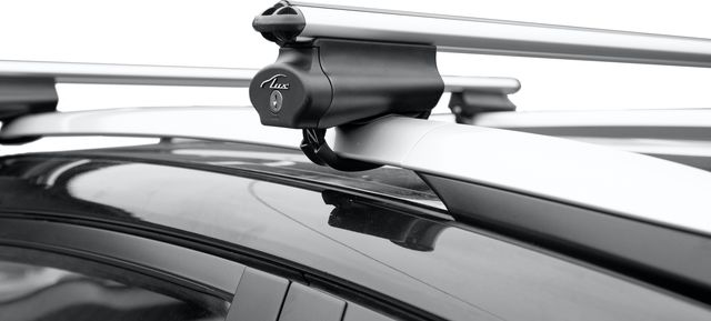 Багажник на рейлинги LUX БЭЛТ для BMW X7 2018-2023 (Аэро-классик дуги). Артикул 849210-698881