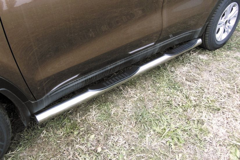 Пороги Slitkoff d76 с проступями для Kia Sportage IV 2016-2018. Артикул KSP16-004