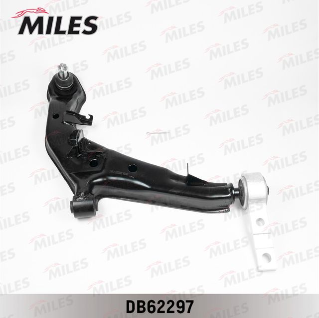 Поперечный рычаг передней подвески Miles правый нижний для Nissan Primera P12 2002-2008. Артикул DB62297