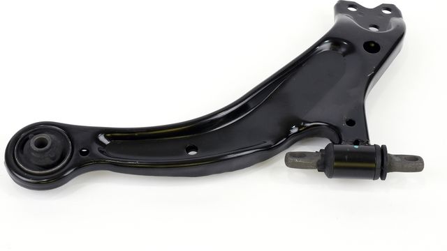 Поперечный рычаг CTR. Артикул CQT-26L