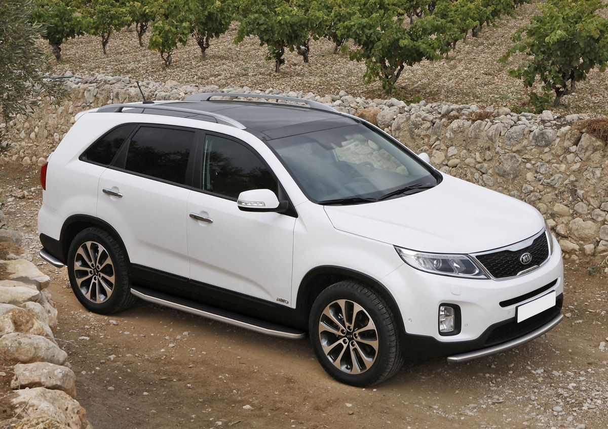 Пороги алюминиевые Rival Premium для Kia Sorento II рестайлинг 2012-2020. Артикул A173ALP.2305.2