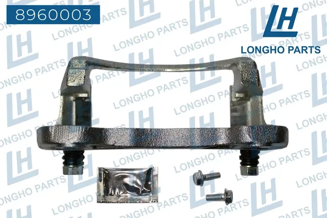 Кронштейн (скоба) тормозного суппорта пер. лев. MITSUBISHI L200 08- 46 (Longho). Артикул 8960003