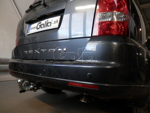 Фаркоп Galia оцинкованный для SsangYong Rexton II 2006-2012. Быстросъемный крюк. Артикул S109C
