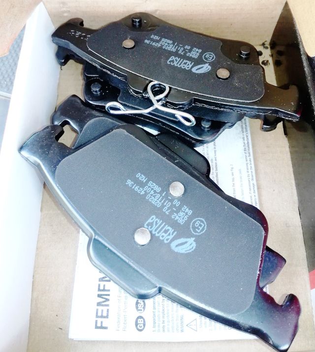 Тормозные колодки Remsa задние для Ford Kuga II 2013-2019. Артикул 0842.70