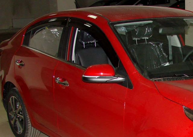 Дефлекторы SIM для окон Kia Rio IV седан 2017-2026. Артикул SKIRIO1732