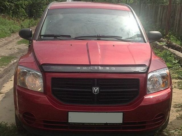 Дефлектор VT52 для капота Dodge Caliber 2006-2012. Артикул DD01VT