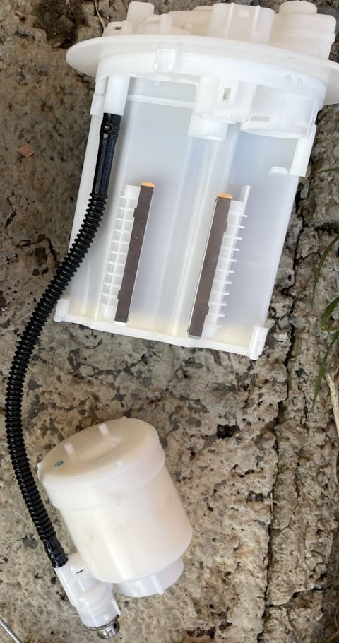 Топливный фильтр Toyota. Артикул 7702412170