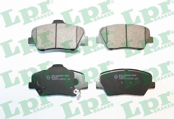 Тормозные колодки LPR. Артикул 05P2032