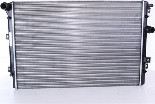 Радиатор охлаждения двигателя Nissens. Артикул 65015
