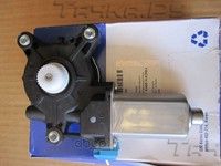 Моторчик стеклоподъемника General Motors. Артикул 96475128