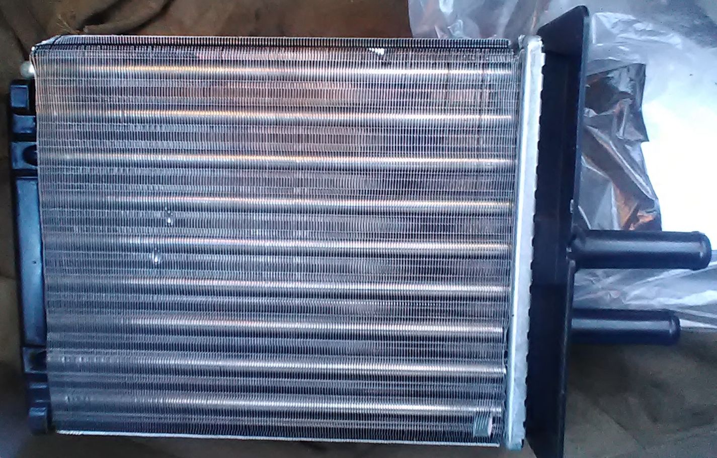 Радиатор отопителя (печки) AVA. Артикул FT6193