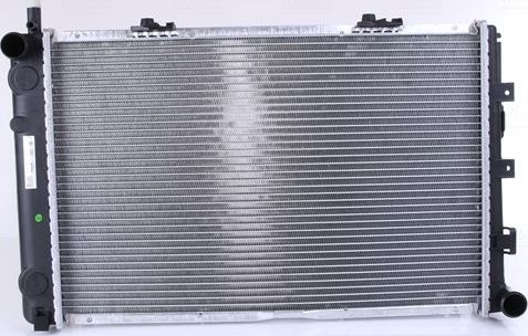 Радиатор охлаждения двигателя Nissens. Артикул 62671A
