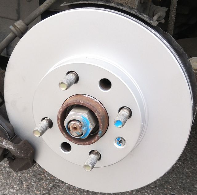 Тормозной диск Textar Pro передний для ЗАЗ Lanos 2004-2017. Артикул 92029603