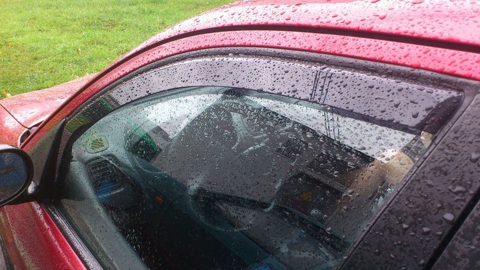 Дефлекторы Heko для окон (передняя пара) Rover 200 4-дв. 1996-1999. Артикул 27206