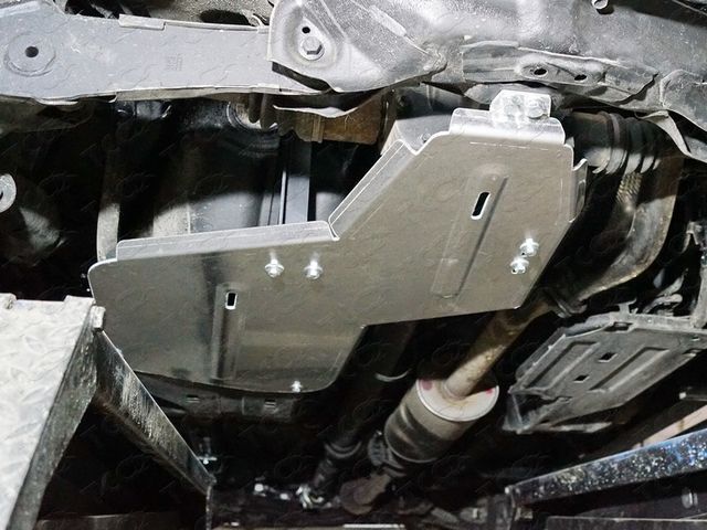 Защита алюминиевая ТСС (4 мм) для бака и заднего дифференциала Haval F7 Premium 2019-2023. Артикул ZKTCC00396