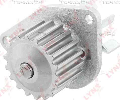 Помпа (водяной насос) LYNXauto для Peugeot 307 I 2003-2007. Артикул CW-0136