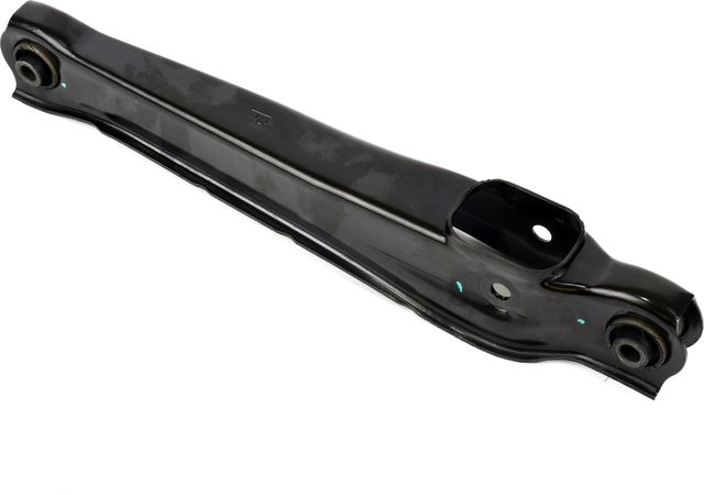Поперечный рычаг задней подвески CTR правый нижний для Proton Persona I 1994-2000. Артикул CQ0234R