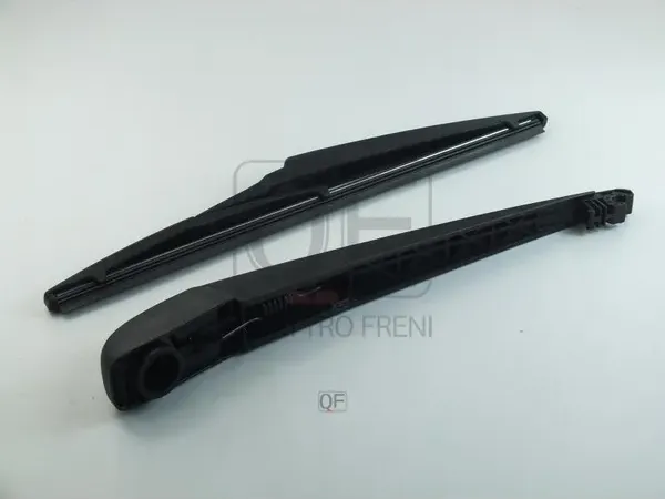 РЫЧАГ СТЕКЛООЧИСТИТЕЛЯ задней С ЩЕТКОЙ (Quattro Freni). Артикул QF11N00011