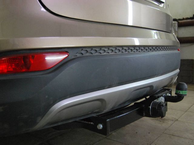 Фаркоп Лидер-Плюс для Kia Sorento II рестайлинг XM FL 2012-2020. Фланцевое крепление. Артикул H224-FC
