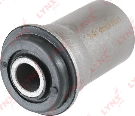 Сайлентблок переднего рычага подвески LYNXauto. Артикул C8492