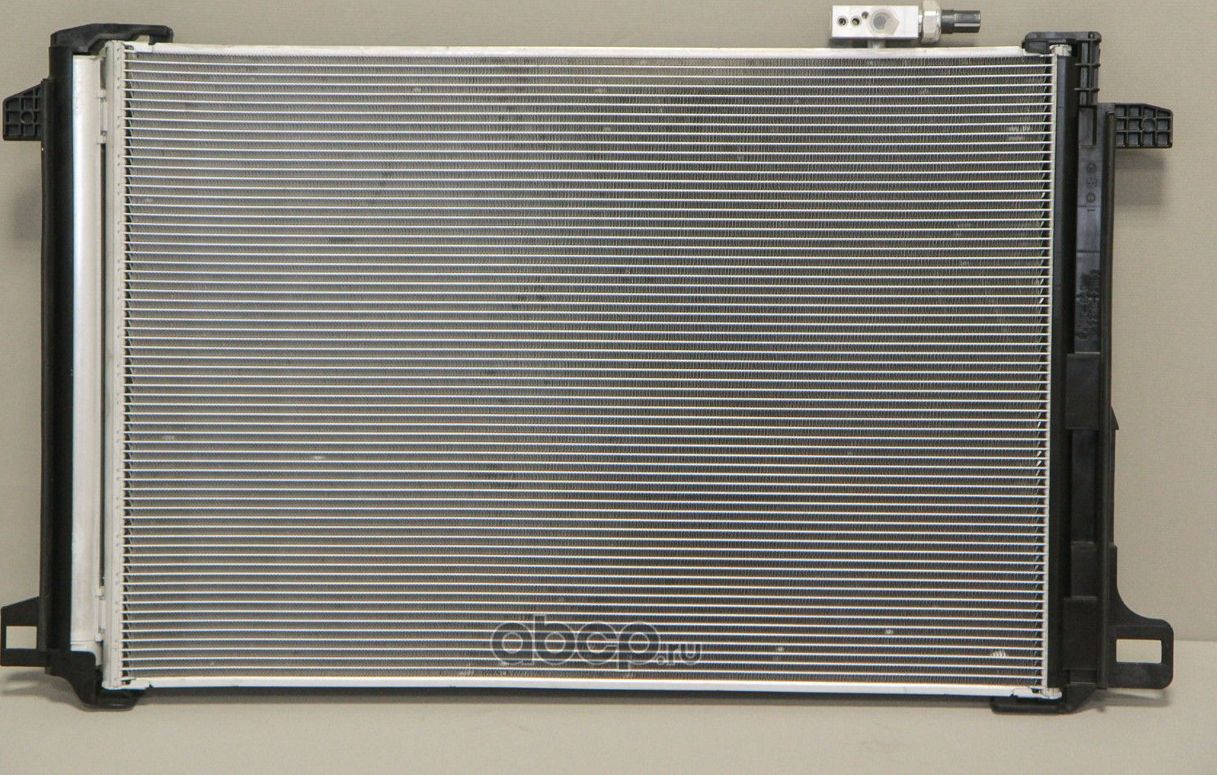 Радиатор кондиционера (конденсатор) Mercedes-Benz. Артикул A2045000654