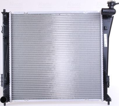 Радиатор охлаждения двигателя Nissens. Артикул 67551