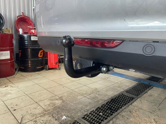 Фаркоп Garant для Lada Vesta седан, SportWagon (вкл. Cross) 2015-2026. Артикул G-L069