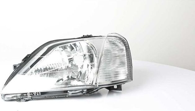 Фара передняя основная BSG. Артикул BSG 75-800-034