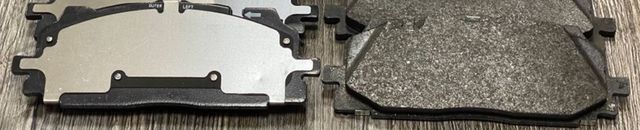 Тормозные колодки Delphi (Low-Metallic). Артикул LP3302