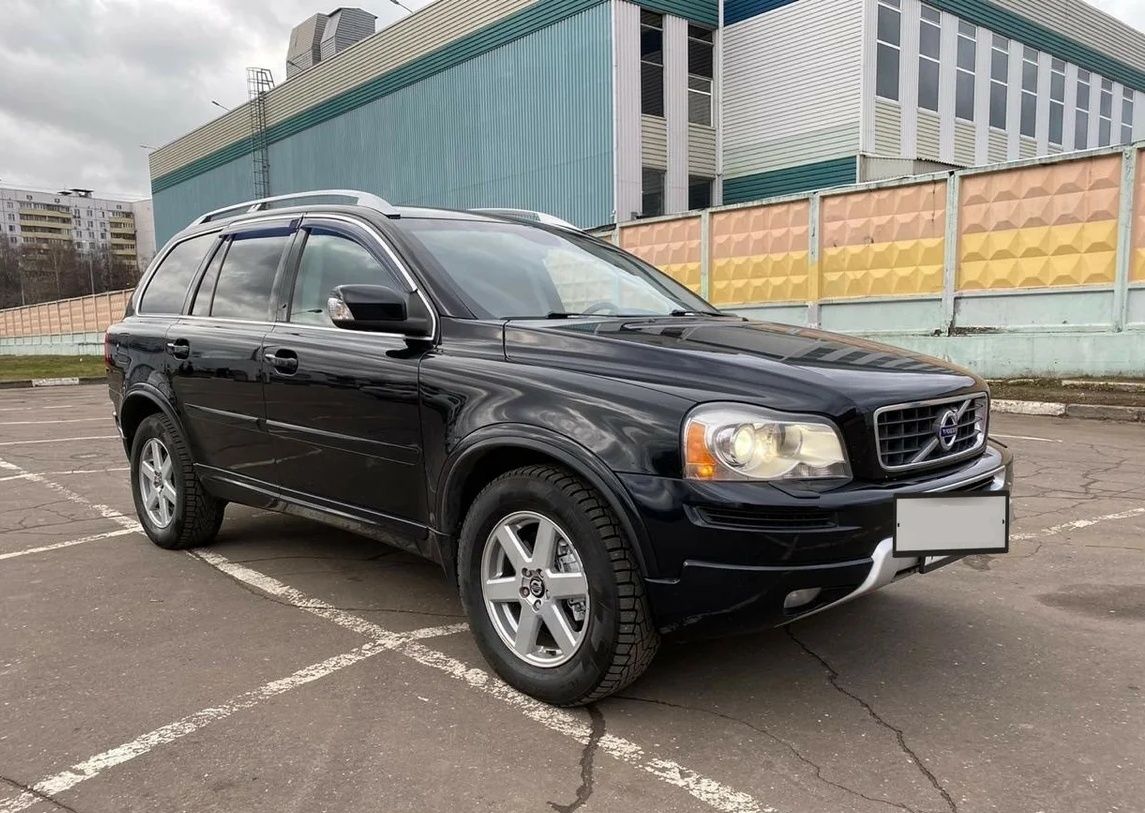 Дефлекторы V-Star для окон (с хром. молдингом) Volvo XC90 2003-2014. Артикул CHR29027