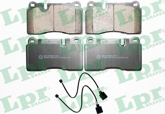 Тормозные колодки LPR передние для Volkswagen Touareg II 2010-2018. Артикул 05P1376B
