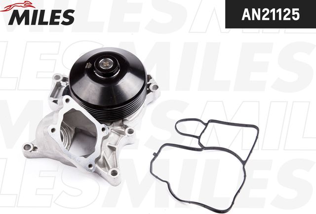 Помпа (водяной насос) Miles для BMW 1 I (E82/E88) 2007-2013. Артикул AN21125
