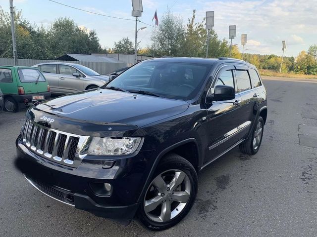 Дефлекторы Cobra Tuning для окон (c хром. молдингом) Jeep Grand Cherokee WK2 2014-2026. Артикул J11113CR