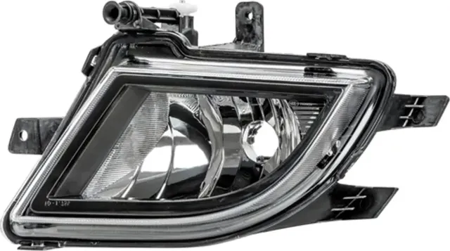 Фара противотуманная правая JETTA 15- (Sailing). Артикул VWL1006004R