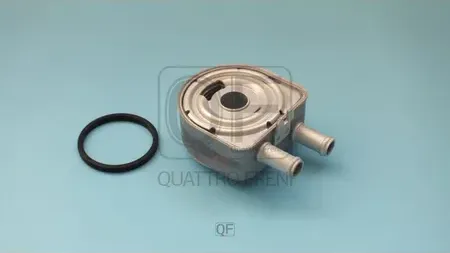 Радиатор масляный (Quattro Freni). Артикул qf01b00004