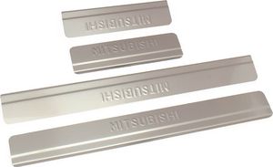 Накладки Ладья на внутренние пороги (штамп) ступенчатые для Mitsubishi Outlander III 2015-2025. Артикул 016.41.101ст