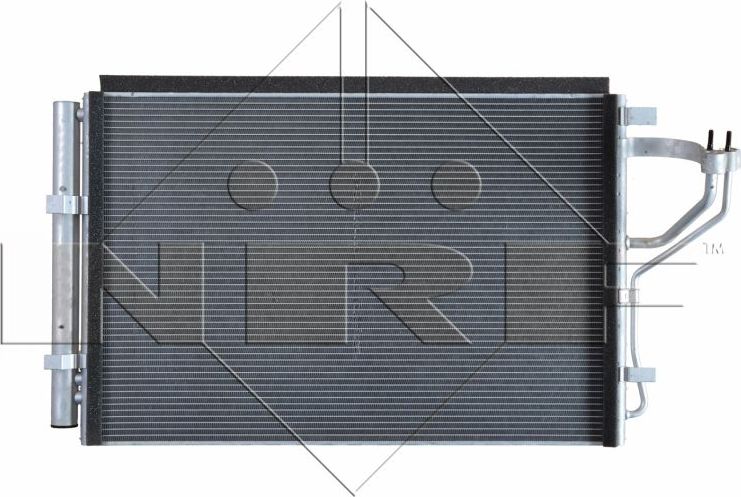 Радиатор кондиционера (конденсатор) NRF (алюминий). Артикул 35996