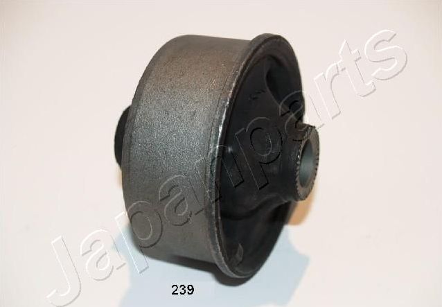 Сайлентблок переднего рычага подвески Japanparts. Артикул RU-239