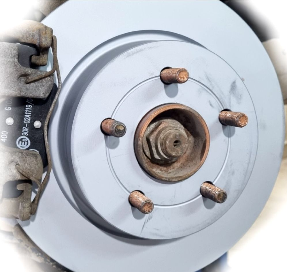 Тормозной диск Zimmermann Coat Z. Артикул 250.1364.20