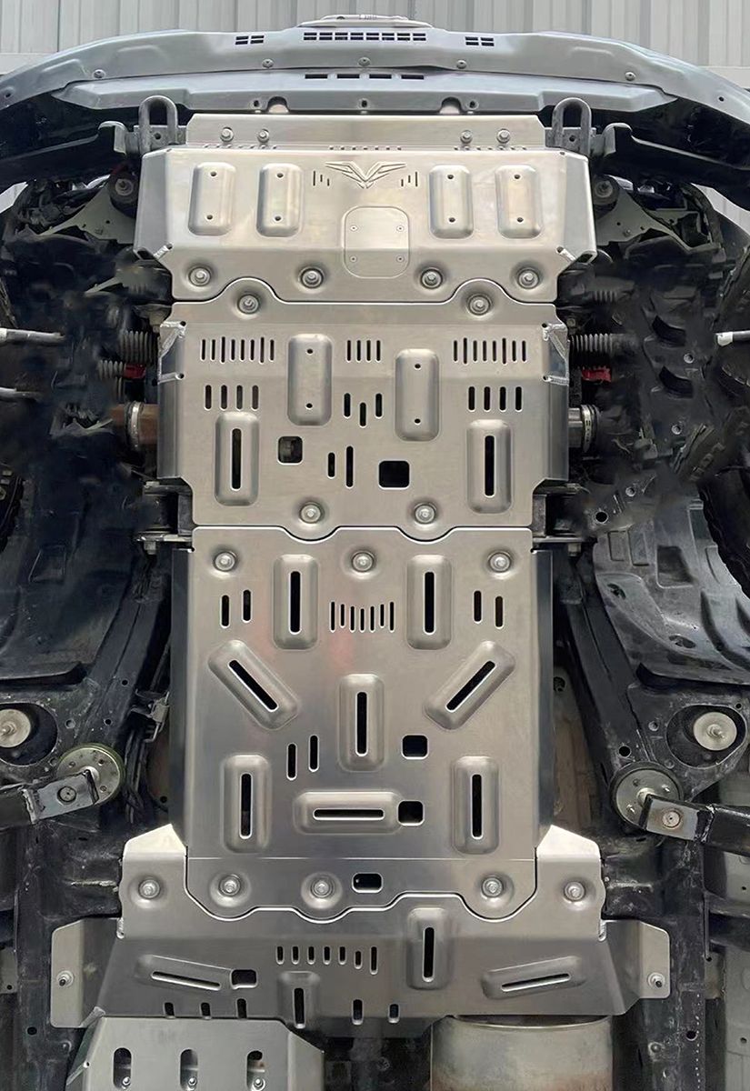 Защита алюминевая Falcon для радиатора, картера, РК, КПП Tank 300 (Off-road version, расширенная) 2021-2026. Артикул 8119223084B