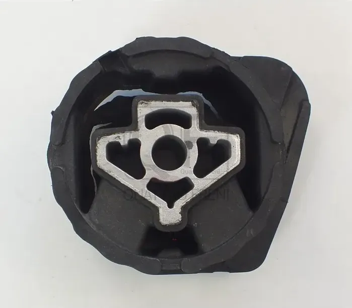 ОПОРА КПП (Quattro Freni). Артикул QF00A00750