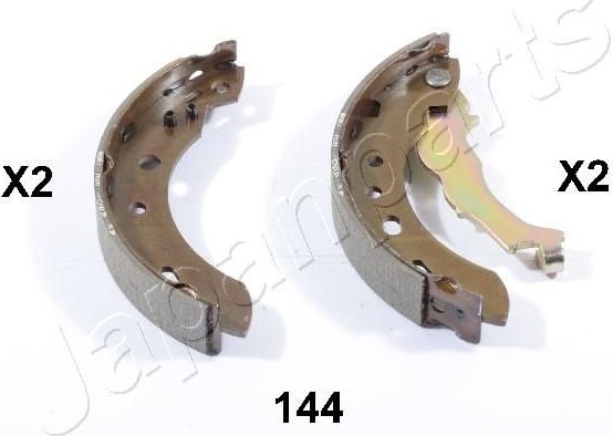 Тормозные колодки Japanparts. Артикул GF-144AF