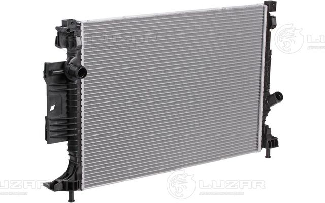 Радиатор охлаждения двигателя Luzar для Ford Kuga II 2013-2019. Артикул LRc 1006