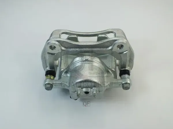 Суппорт тормозной (Quattro Freni). Артикул QF10F00126