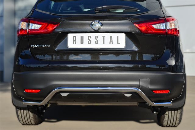 Защита RusStal заднего бампера d42 (волна) для Nissan Qashqai II 2014-2018. Артикул NQQZ-001796