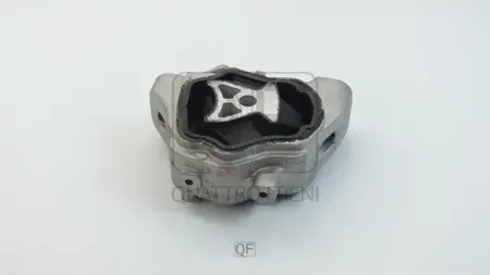 ОПОРА ДВИГАТЕЛЯ (Quattro Freni). Артикул QF00A00640