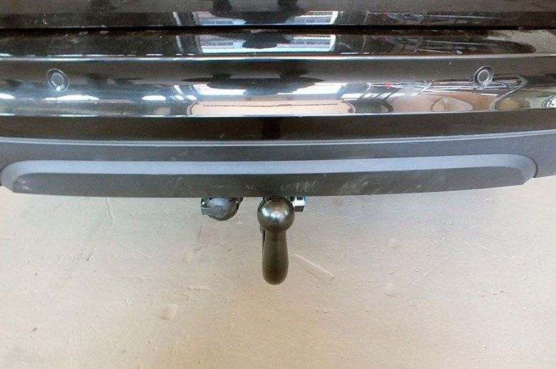 Фаркоп Steinhof для BMW X5 F15 2013-2026. Быстросъемный крюк. Артикул B-061