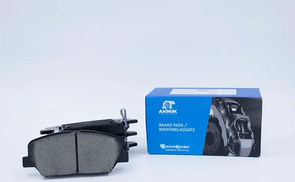 КОЛОДКИ ТОРМОЗНЫЕ ДИСКОВЫЕ ПЕРЕДНИЕ AKNUK KIA CEED (JD) 05/12/ OPTIMA Aknuk. Артикул BP1065