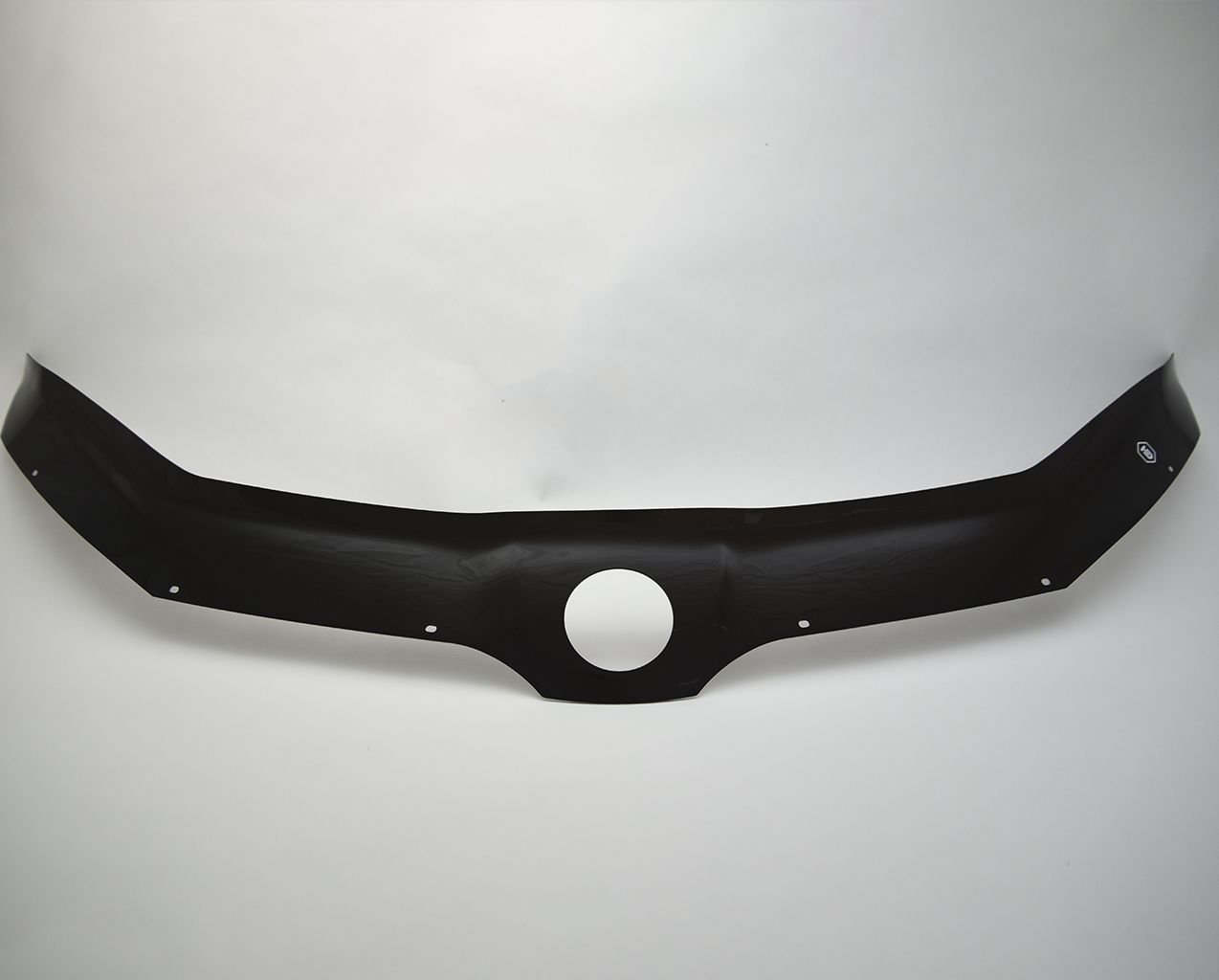 Дефлектор Vip-Tuning для капота для Skoda Fabia III 2014-2026. Артикул SK22