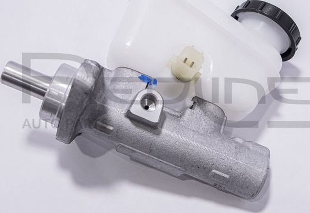Тормозной цилиндр главный RED Line для Mazda Tribute I 2000-2008. Артикул 09MZ009
